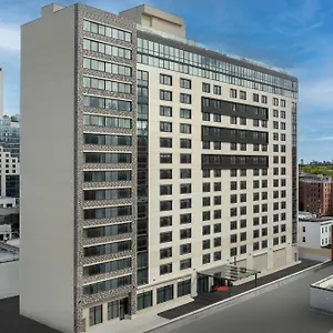 Hotel By Marriott Queens Nueva York